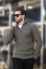 Чоловічий в'язаний светр без горла