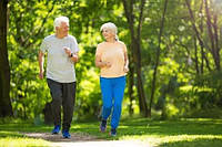 Які слухові апарати кращі для активного способу життя?