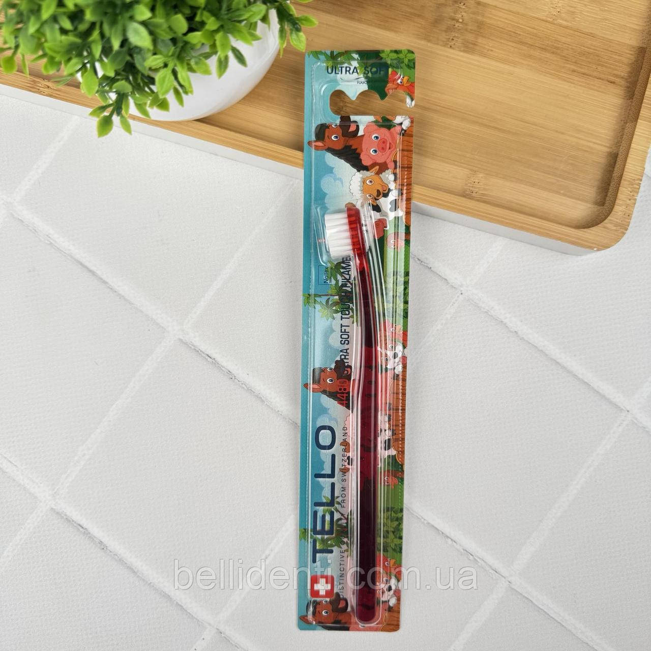 Дитяча зубна щітка Tello Kids Ultra Soft 4480 від 4 років (червона), 1 шт