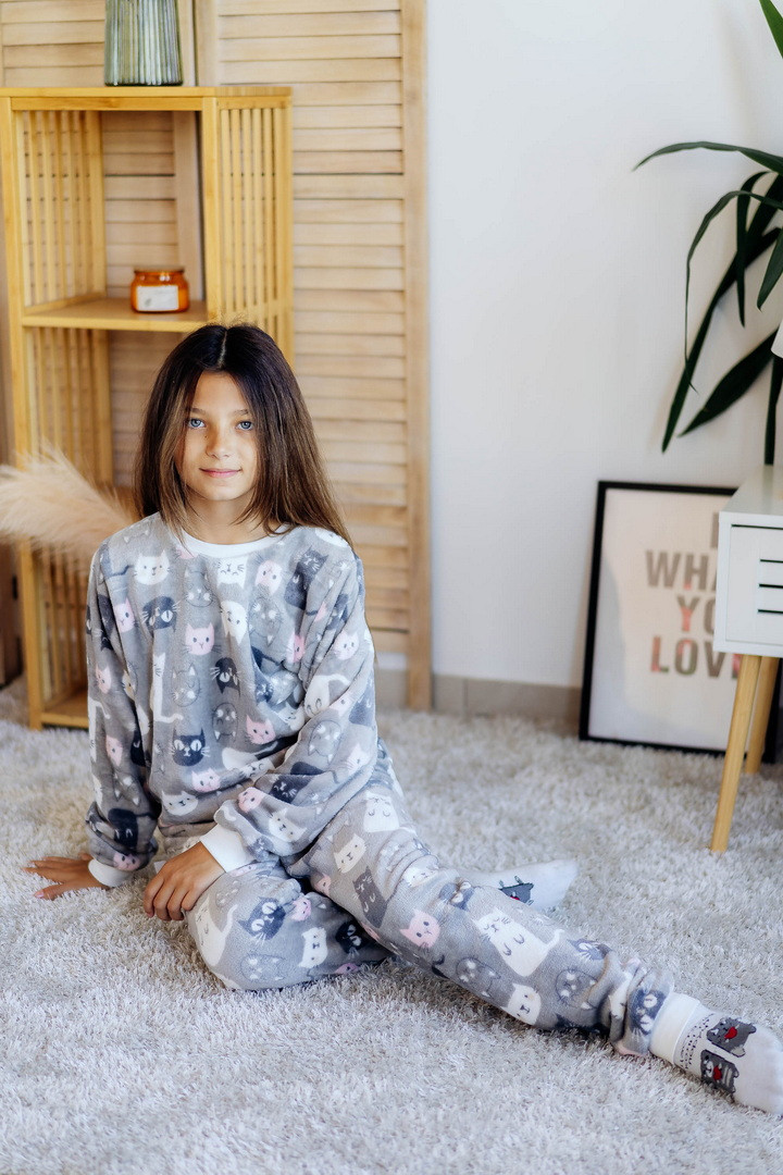 2442-24квіт Тепла піжама для дівчинки-підлітка махра Котики тм Авекс