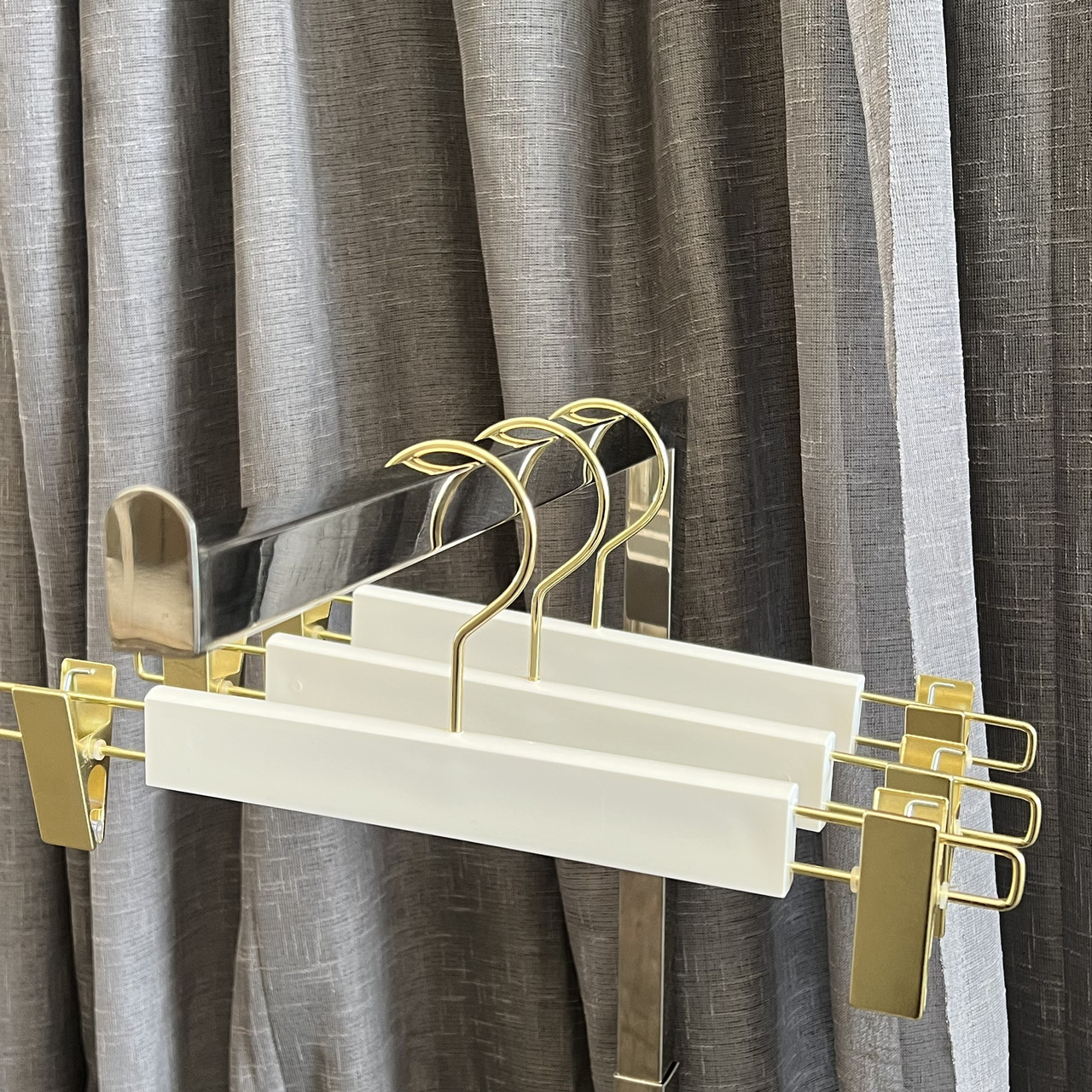 Тремпели плечики вешалка деревянная белая 35см., фото 1