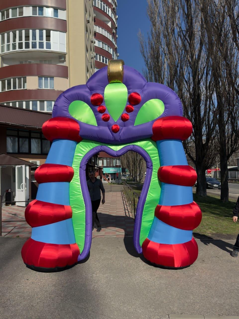 Надувна сценічна арка 4 м з вентилятором для оформлення входу та фотозон