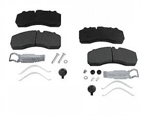 Вантажні гальмівні колодки DAF XF 95, Remsa 1906439