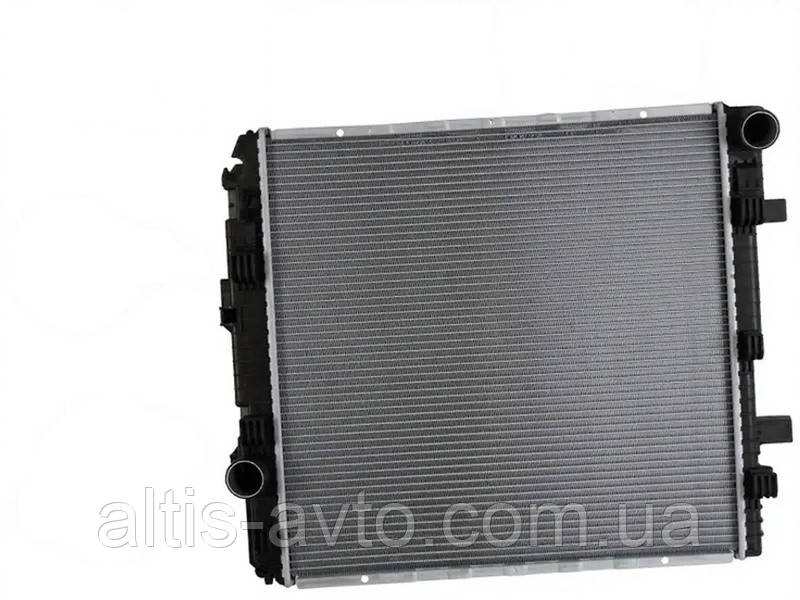 Радіатор Mercedes Atego (570x559x40 алюміній) для вантажівок Мерседес Атего Акрос 01.98- 62794A, фото 1