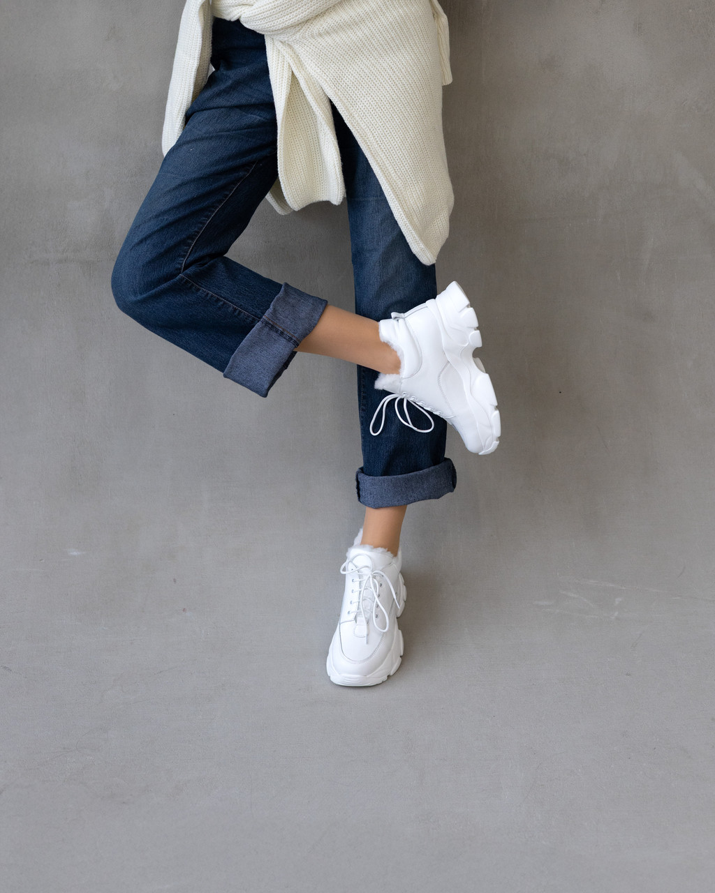 Кросівки жіночі зимові шкіряні білі на хутрі, фото 1