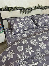 Новорічний комплект постільної білизни Сніжинки Півтораспальний, фото 2