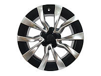 R18 Hyper Silver ( одноширокі 8.5J ET38 ) на Tesla Model 3 2017-2022 року