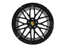 R22 Gloss Black ( різноширокі ) на Porsche Cayenne 958 2010-2014 року