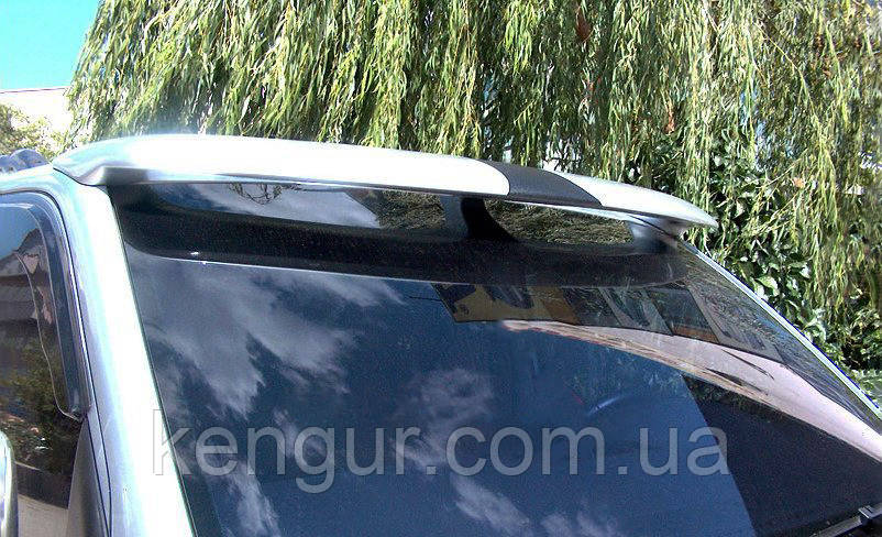 Козирьок на лобове скло (під фарбування) для Volkswagen T5 Caravelle 2004-2010 рр, фото 1