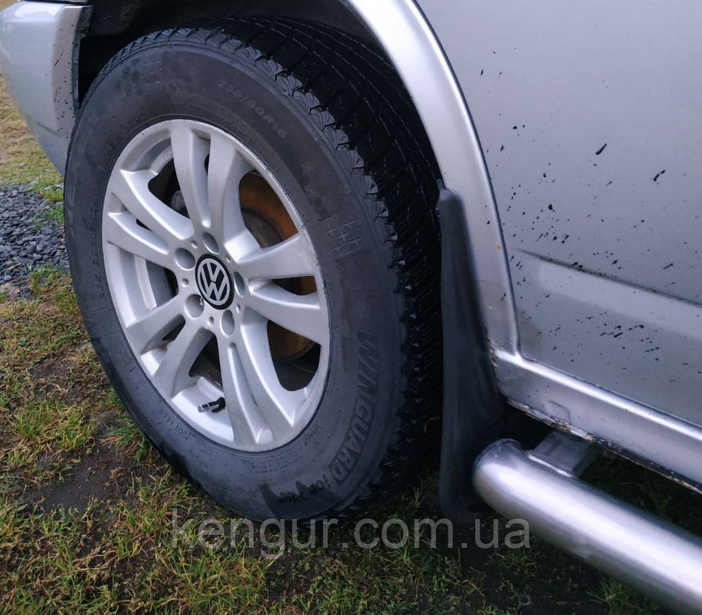 Комплект бризговиків під Оригінал (4 шт) для Volkswagen T4 Transporter 1990-2003 рр, фото 1