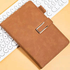 Щоденник, планер блокнот з ручкою, 100 аркушів, формат А5, записник, планер в м'якій обкладинці, коричневий