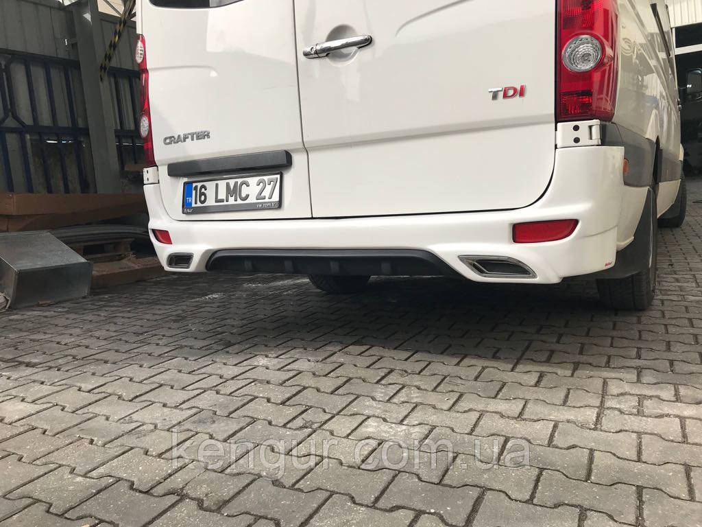 Накладка на задній бампер V2 (під фарбування) для Volkswagen Crafter 2006-2016 рр, фото 1