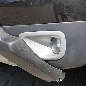 Накладки на противотуманки 2008-2013 (2 шт, ABS) для Dacia Duster рр