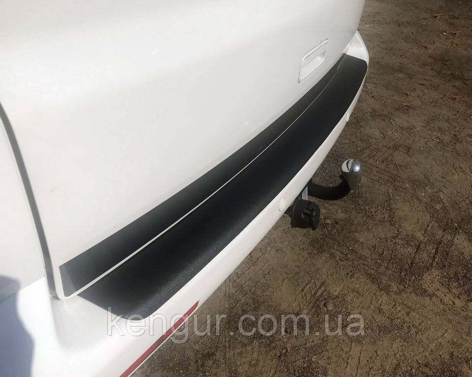 Накладка на задній бампер із загином (ABS-пластик) Матова для Volkswagen T5 Transporter 2003-2010 рр, фото 1