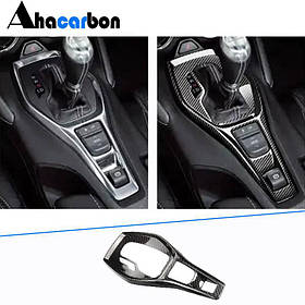 Накладка на селектор (Карбон) для Chevrolet Camaro 2015- рр