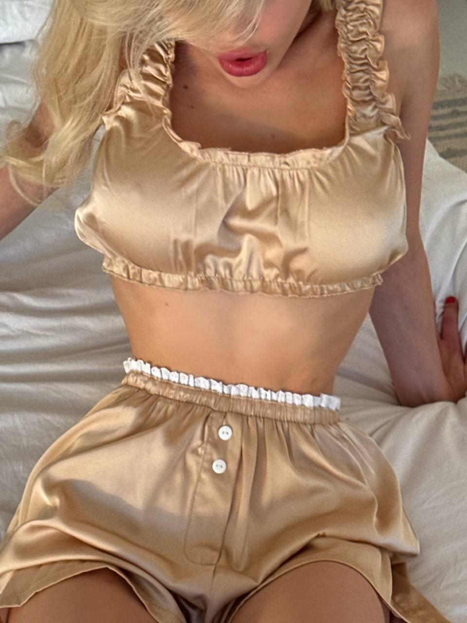 Піжама шовкова з рюшами Модель: 1557-381 Колір: чорний, блакитний, беж, фото 1