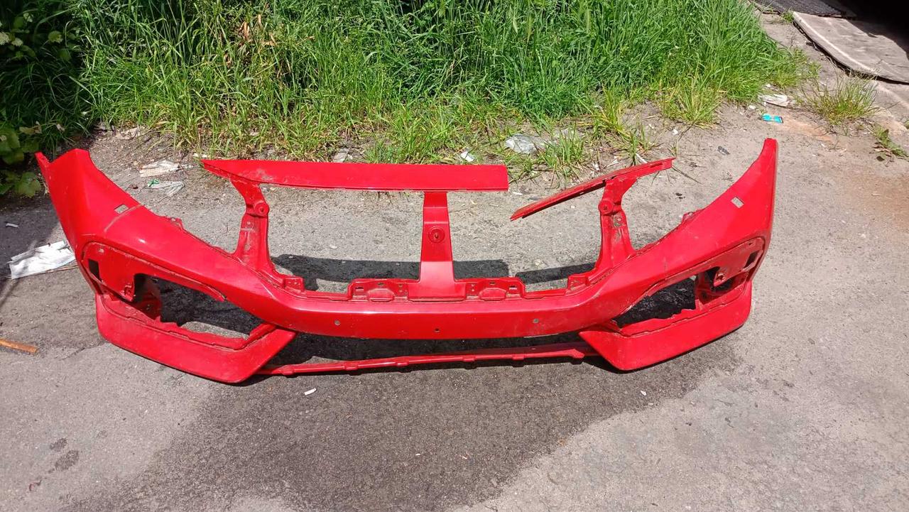 Вітаю зацікавлених на авто розборці Чемпіон !!!<br />
Предметом оголошення є Бампер Передній HONDA CIVIC X 17-22 HB 71101TGGZZ00 <br />
Фактичний стан на фото. Гарантія 14 днів на встановлення та перевірку<br />
Висилаємо по всій Україні по передоплаті на транспортні витрати!<br />
Наявність та асортимент на складі постійно змінюються.<br />
Точні деталі уточняйте по телефону +380973363743