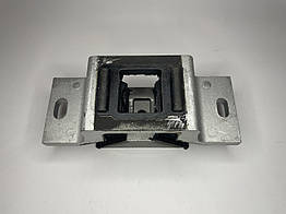 Подушка двигуна ліва Renault Master 3, Opel Movano B, Nissan NV400 (2010-...), 8200676857