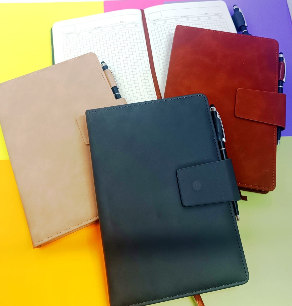 Щоденник недатований А5 з ручкою-стилус 150 лист, фото 1