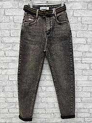 Жіночі джинси МОМ у трендовому кольорі