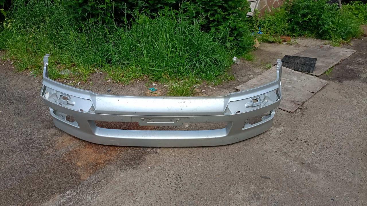 Вітаю зацікавлених на авто розборці Чемпіон !!!<br />
 Предметом оголошення є&nbsp;Бампер Передній Mitsubishi Space Wagon III 1998-2004 MR392857<br />
 Фактичний стан на фото. Гарантія 14 днів на встановлення та перевірку<br />
 Висилаємо по всій Україні по передоплаті на транспортні витрати!<br />
 Наявність та асортимент на складі постійно змінюються.<br />
 Точні деталі уточняйте по телефону +380973363743 — фото 1