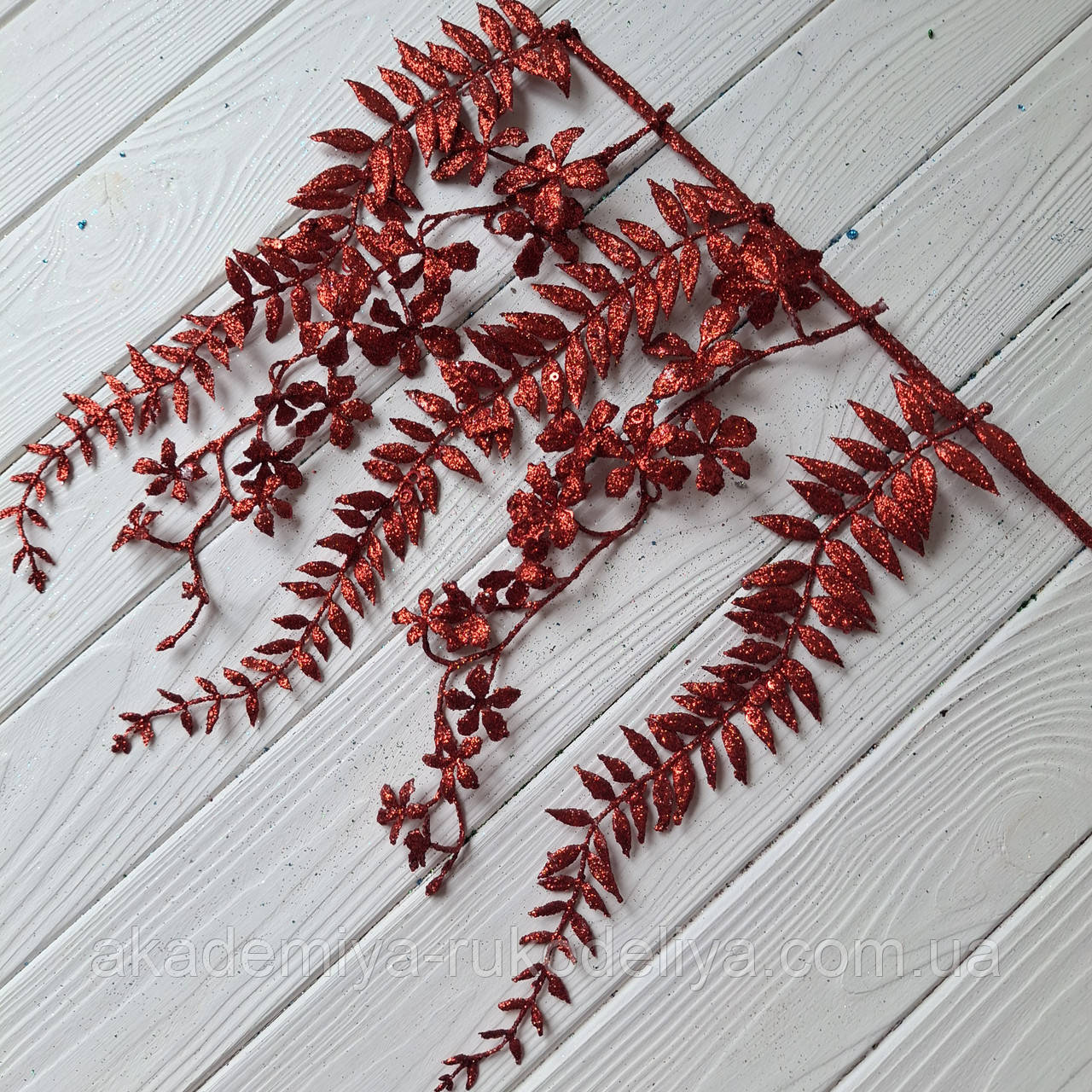Гілочка блискуча звисаюча - ЧЕРВОНА, фото 1