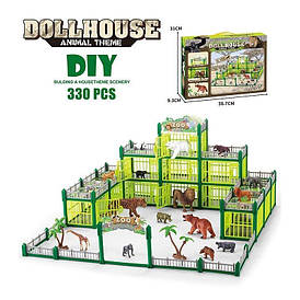 Зоопарк 2025-8 A (12) 330 деталей, 4 великі тварини: 11 см, 12 маленьких тваринок: 5 см, тварини гумові, аксесуари, в коробці