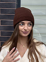 Шапка жіноча зимова з флісом коричнева