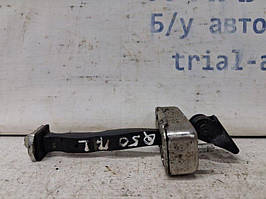 Обмежувач дверей передній лівий Infiniti