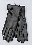 Жіночі шкіряні рукавички на мутоновому хутрі., фото 2