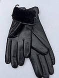 Жіночі шкіряні рукавички на мутоновому хутрі., фото 3