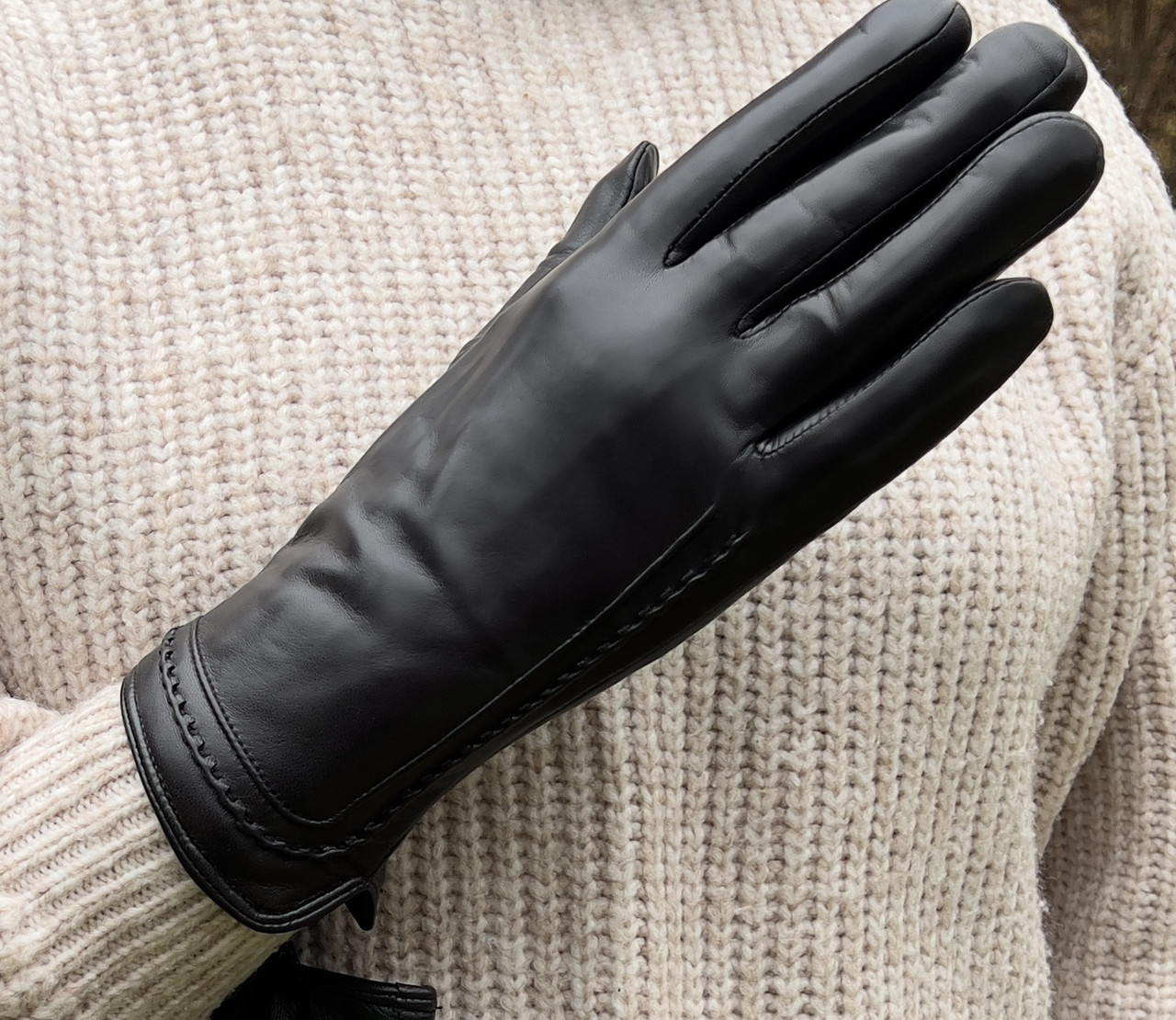 Жіночі шкіряні рукавички на мутоновому хутрі, фото 1