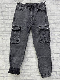 Чоловічі утеплені джогери  в сірому кольорі