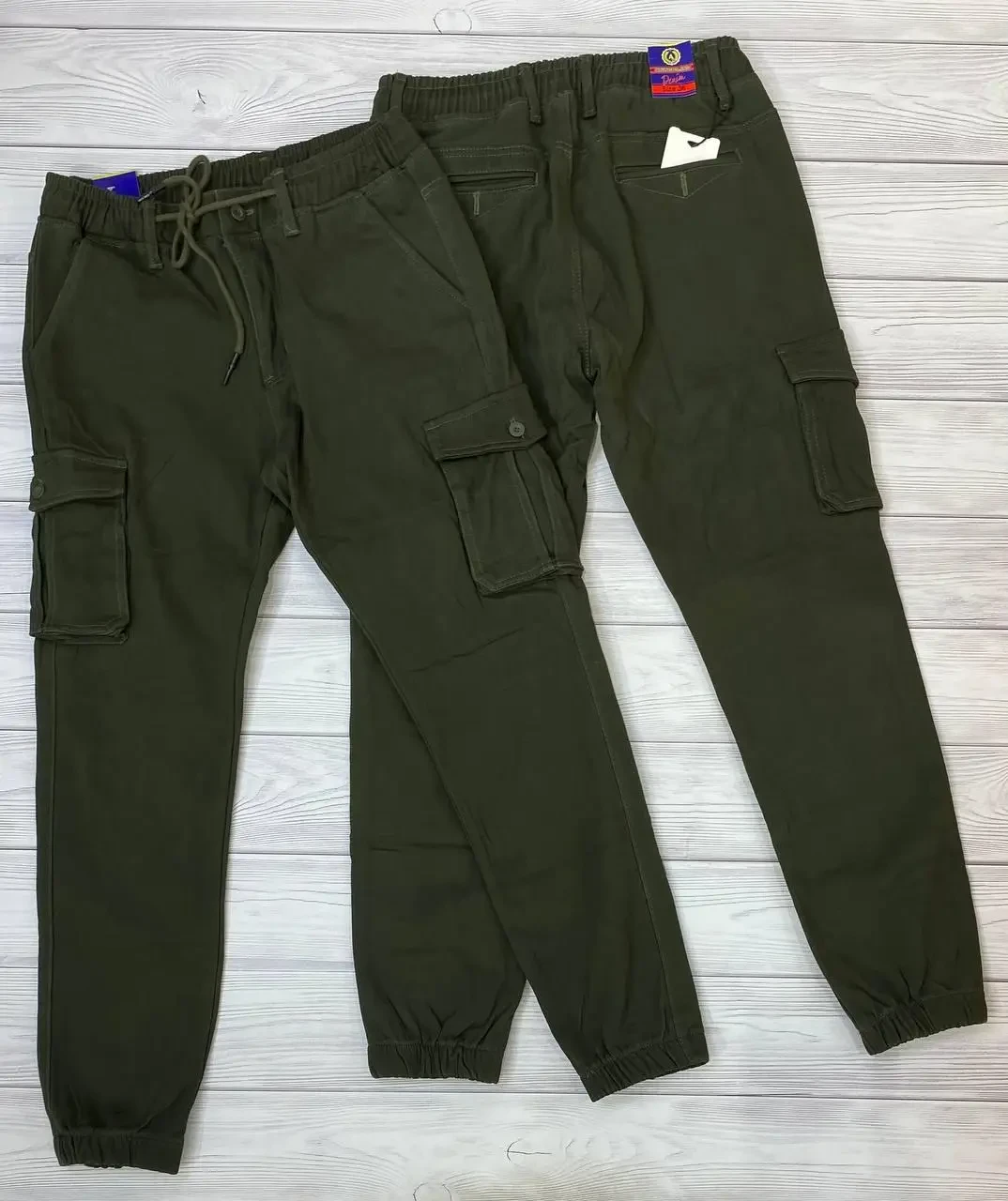 Чоловічі утеплені джинси на гумці у кольорі хакі, фото 1