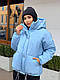 Жіноча стильна коротка базова коротка куртка з капюшоном зимова тепла об'ємна курточка на підкладці синтепон 250, фото 9