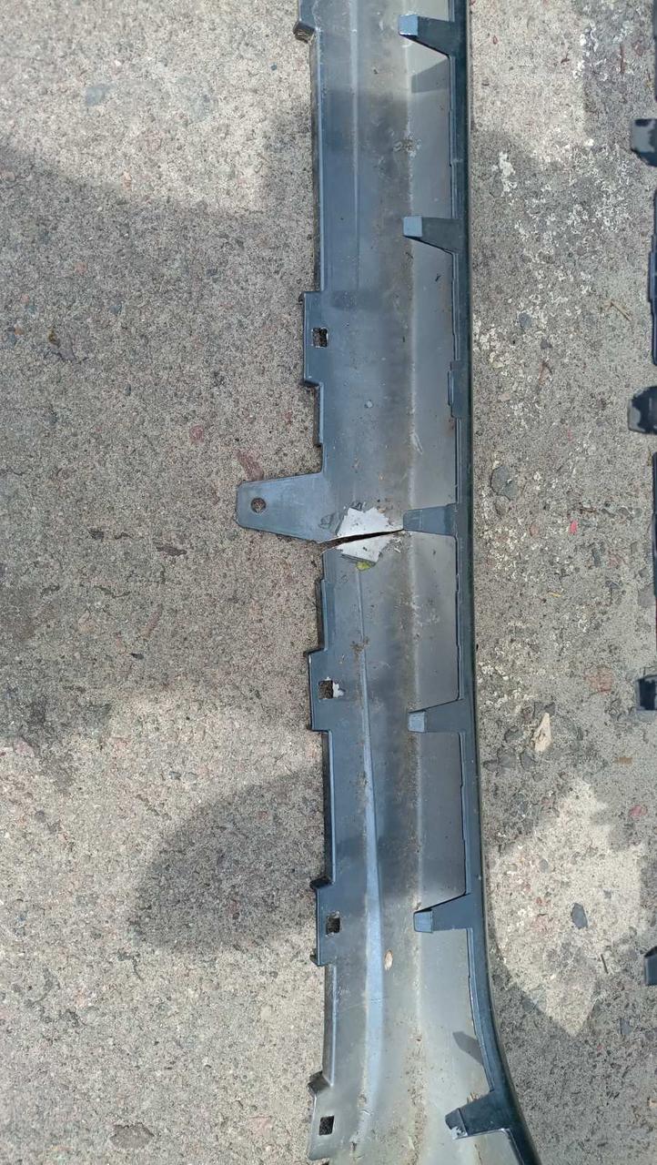 Вітаю зацікавлених на авто розборці Чемпіон !!!<br />
 Предметом оголошення є&nbsp;Бампер передній Peugeot 108 2014 - 2024&nbsp;<br />
 Фактичний стан на фото. Гарантія 14 днів на встановлення та перевірку<br />
 Висилаємо по всій Україні по передоплаті на транспортні витрати!<br />
 Наявність та асортимент на складі постійно змінюються.<br />
 Точні деталі уточняйте по телефону +380973363743 — фото 3