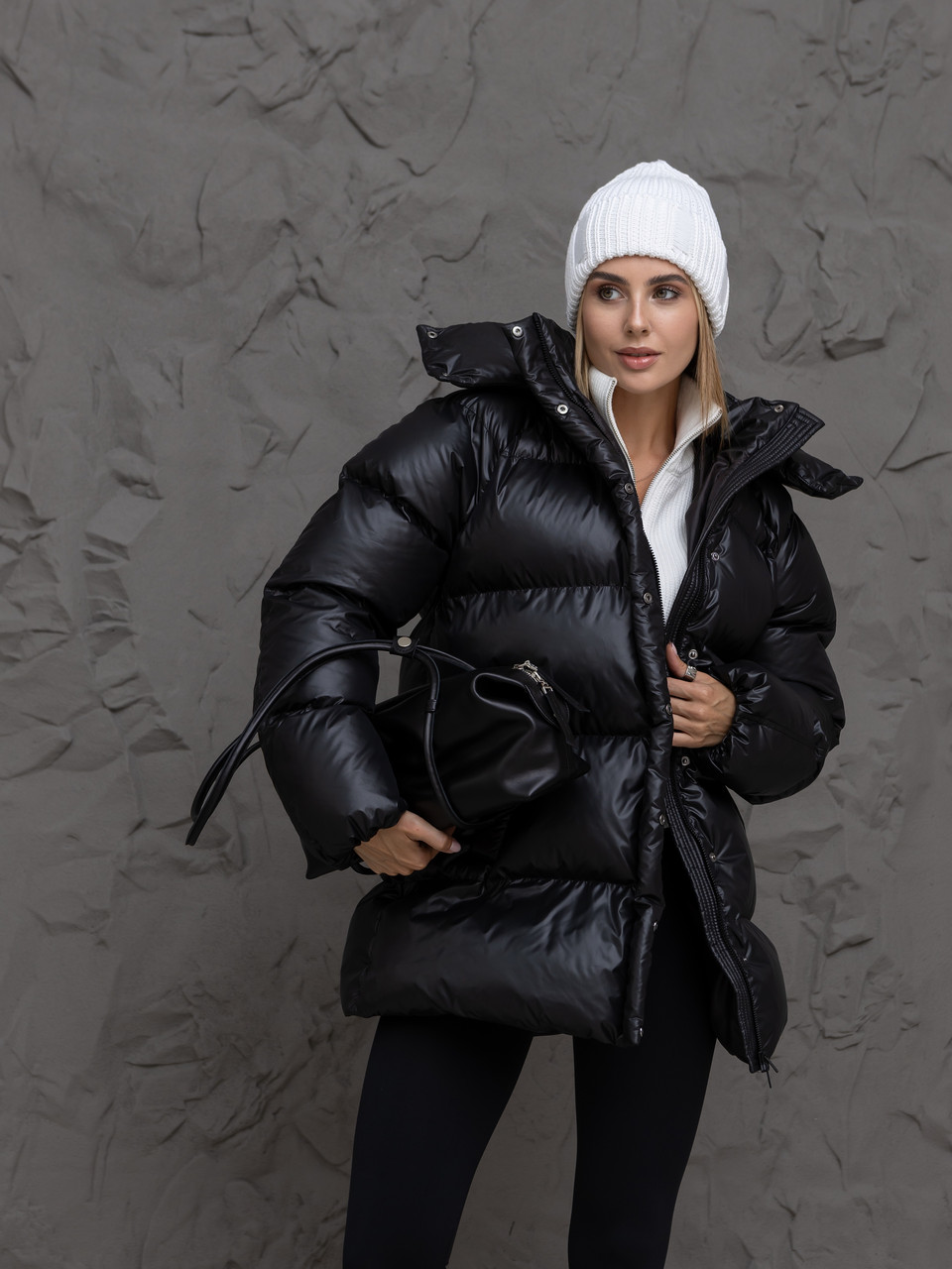 Жіночий зимовий пуховик пуфер Арктика з біопухом Huvis, блискуча куртка з капюшоном, тепла молодіжна модель 42–50 чорний, фото 1