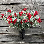 Штучна гілка червона калина з ягодами та листям, 68 см, фото 3