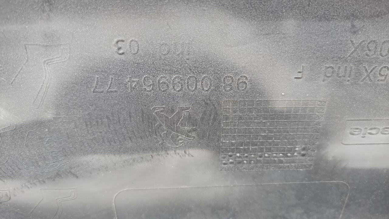 Вітаю зацікавлених на авто розборці Чемпіон !!!<br />
 Предметом оголошення є&nbsp;Бампер Задній Peugeot 308 II SW 9800996477 1611608880<br />
 Фактичний стан на фото. Гарантія 14 днів на встановлення та перевірку<br />
 Висилаємо по всій Україні по передоплаті на транспортні витрати!<br />
 Наявність та асортимент на складі постійно змінюються.<br />
 Точні деталі уточняйте по телефону +380973363743 — фото 6