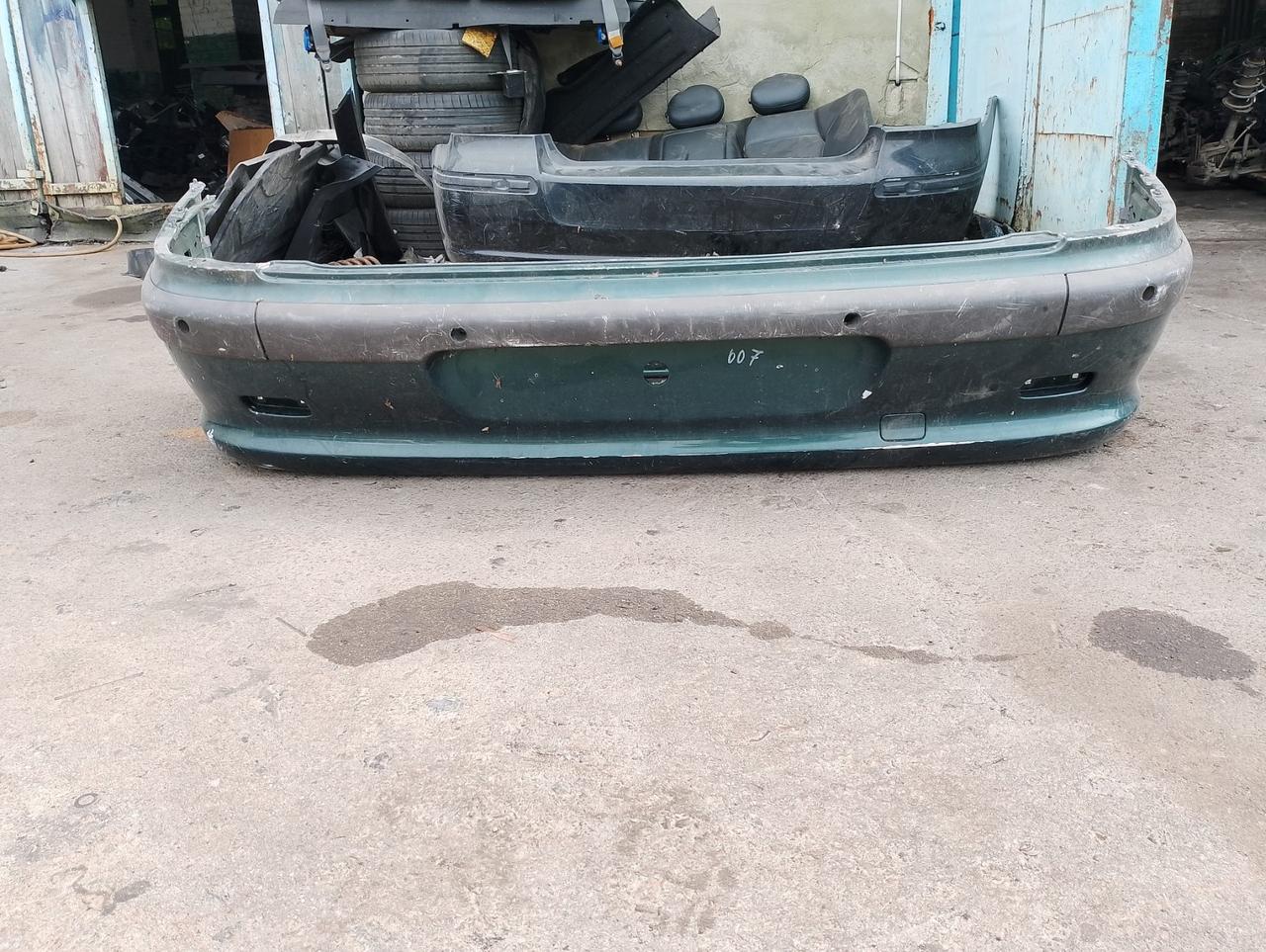 <p>Вітаю зацікавлених на авто розборці Чемпіон !!!<br />
 Предметом оголошення є&nbsp;Бампер задній з парктроніками Peugeot 607 (2004-2010) 9629153177&nbsp;</p>
 
 <p>Фактичний стан на фото. Гарантія 14 днів на встановлення та перевірку<br />
 Висилаємо по всій Україні по передоплаті на транспортні витрати!<br />
 Наявність та асортимент на складі постійно змінюються.<br />
 Точні деталі уточняйте по телефону +380973363743</p> — фото 1