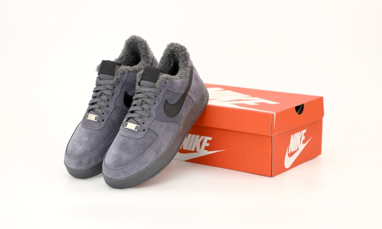 Кросівки зимові чоловічі Nike Air Force Winter grey 1 low Форси сірі замшеві з хутром, фото 1