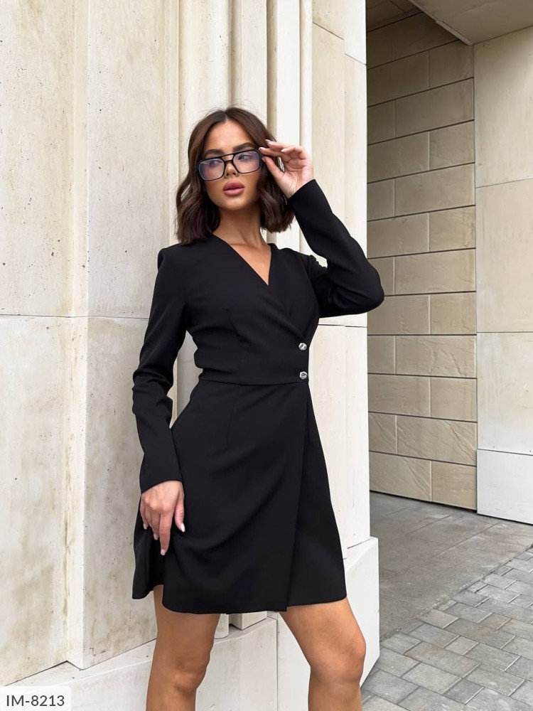 Плаття жіноче класичне ділове стильне, ефектне коротке міні з декольте на запах розміри 42-48