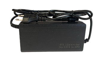 Зарядний пристрій 58,8V 3A GX12M