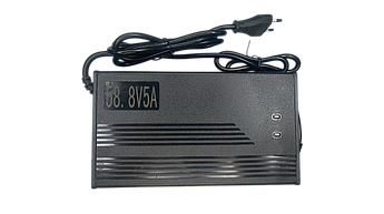 Зарядний пристрій 58,8V 5A GX12M