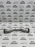 Патрубок системы охлаждения (от термостата) Opel 2.2 Chevrolet 2.4 90537356