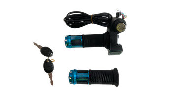 Ручка газу для електротранспорту (синій) з замком запалювання та вольтметром комплект GASH-00007998-3