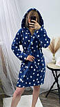 Короткий жіночий халат темно-синій із зірками з капюшоном — теплий, м’який, для дому і після душу, фото 2