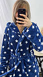 Короткий жіночий халат темно-синій із зірками з капюшоном — теплий, м’який, для дому і після душу, фото 7