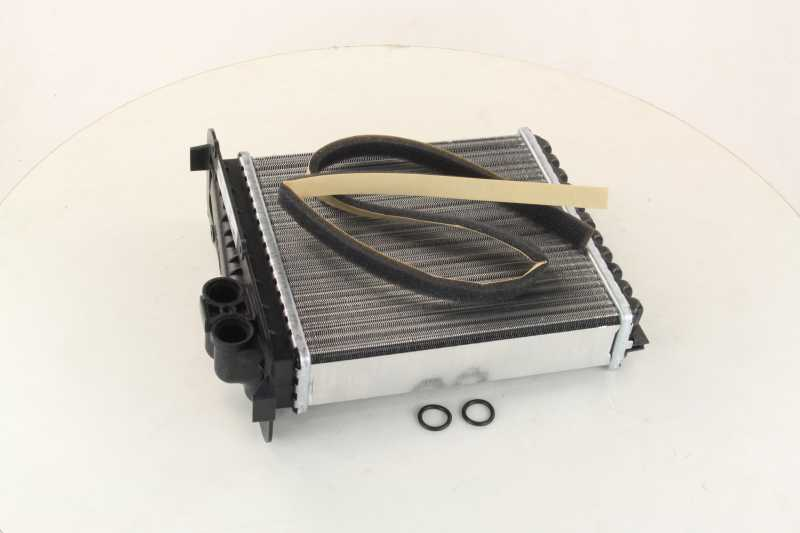 Радіатор обігрівача Volvo (Nissens) 73640