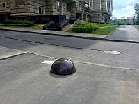 Напівсфера антипарковна бетонна 410х225 мм. чорний колір.